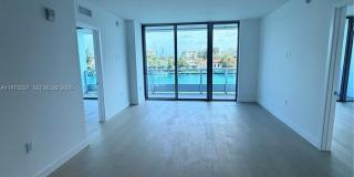 9221 E Bay Harbor Dr Gallery 8