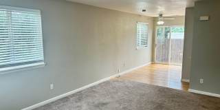 Charming 3bd/2ba in Mayfair Neighborhood! Gallery 1