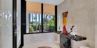 279 N Hibiscus Dr Gallery 25