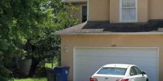 4929 Stoneback Dr - 4 bedroom townhome for August! Gallery 1