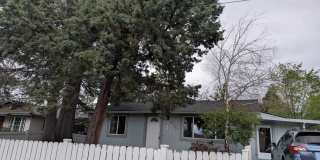 425 SE McKiknley Avenue, #1 & #2 - 1 Gallery 1