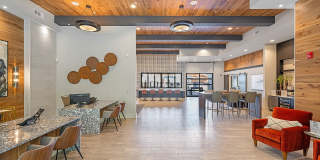 Populus Westside Apartments Gallery 5
