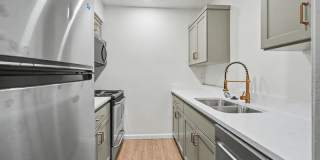 2901 University Drive - E Gallery 1