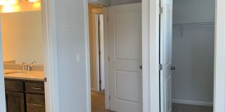 Beautiful Home in Bend's Desirable Farmington Reserve Gallery 10