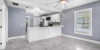 8907 N BOULEVARD Gallery 3