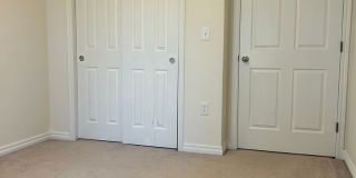 Spacious Townhome, Close to Fort Riley! Gallery 22