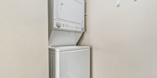 2be /1.5ba Duplex Near Downtown Cary Gallery 15