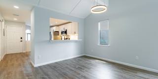 8118 BAYMEADOWS Circle Gallery 11