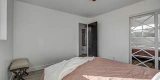 8349 E Columbus Avenue Gallery 30