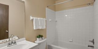 Eastgate Apartments Gallery 85
