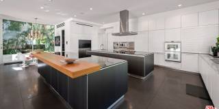 1111 Sierra Alta Way Gallery 57