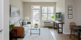 The Elwood at Taralon Gallery 8