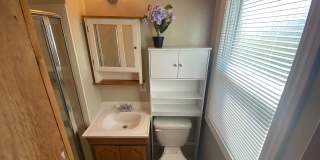 Stunning Three Bedroom House W/ Two Car Garage & Backyard!! Gallery 19