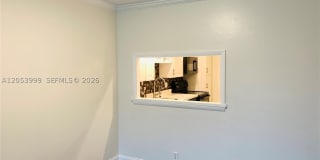 2850 N Palm Aire Dr Gallery 24
