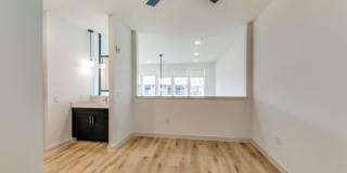Burnett Lofts Gallery 10