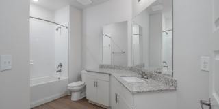 Taverna Gallery 12