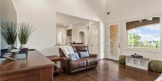629 Boulevard NE Gallery 29
