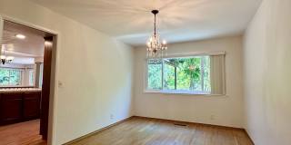 4 Bedroom Home + Den in Saratoga! 4 Bedroom Home + Den in Saratoga! Gallery 14