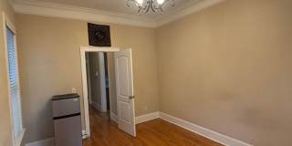 Spacious 4 Bed, 2.5 Bath Home Near Devine Street | Available July 1 Gallery 11