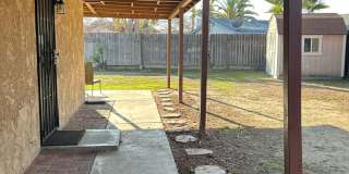 3 Bedroom Home with Solar and 2-Car Garage 3 Bedroom Home with Solar and 2-Car Garage Gallery 13