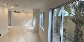 101 SE 15th Avenue Gallery 17