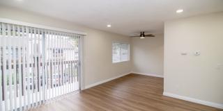 Newly Remodeled 2 Bed / 2 Bath  Upstairs Condo In Colton! Gallery 6