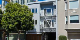 Marina: 2nd Floor Apartment near Presidio & Crissy Field w/ Optional Parking Gallery 1