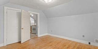 60 Calmar Street Gallery 8