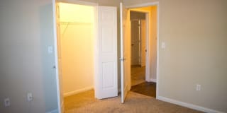 Estate Villas at Krum Gallery 8