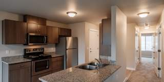 Evergreen Valley Apartments Gallery 6