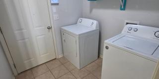 4 Bedroom 3.5 Bathroom Duplex Gallery 12