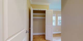 Spacious 4 BR Home with SS appliances, hardwood floors, and more! Gallery 25