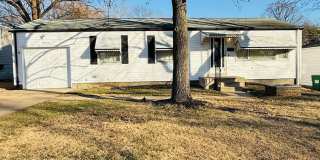 Spacious 3 bedroom home for Rent in Bellefontaine Neighbors Gallery 1