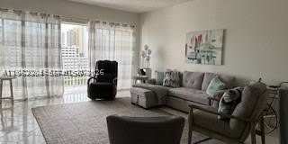 300 Bayview Dr Gallery 14