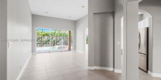 10635 NW 61st Ct Gallery 4