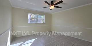 6777 Winkler Rd Gallery 9