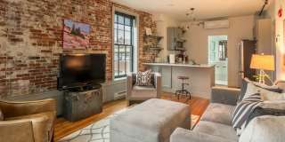 140 Penhallow Street Gallery 1