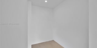 3222 NE 7th St Gallery 41