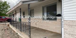 Cute 3 Bedroom Home with Garage Gallery 3