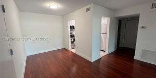 10415 N Kendall Dr Gallery 6