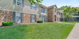 South Grove Apartments Gallery 16