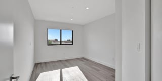 4208 NE 7th Terrace Gallery 32