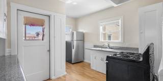 731 Central Ave - 2 bedroom | 1 bathroom | Cottage Gallery 7
