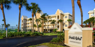 SPECTACULAR HARBOR VIEWS IN PUNTA GORDA ISLES Gallery 1