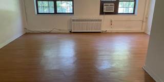 5424 Fifth Avenue Gallery 2