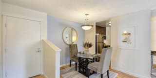 The Retreat Apartments Gallery 7
