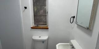 414 Pine Street SE Gallery 11