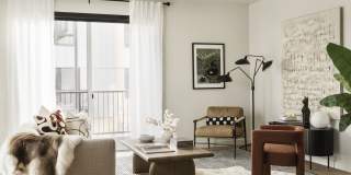 Martin Gallery 28
