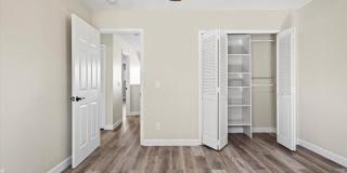 1626 SW Crossing Circle Gallery 15