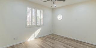 5610 W Gail Drive Gallery 22